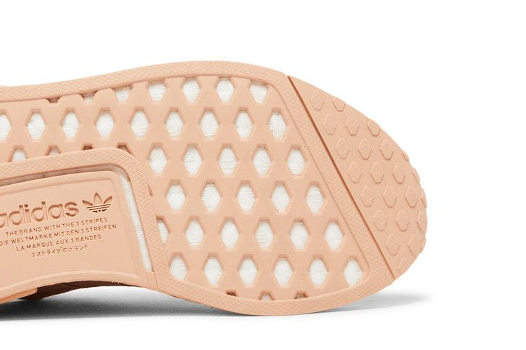 wmns-nmd_r1-halo-blush-gz4963_04