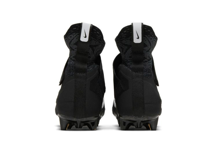 Кроссовки Nike Alpha Menace Elite 2 Wide 'Black White'