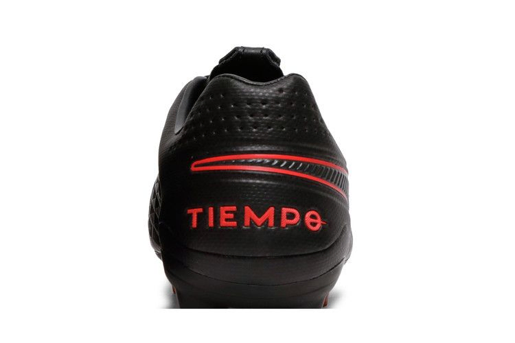 Кроссовки Nike Tiempo Legend 8 Pro FG 'Bred'