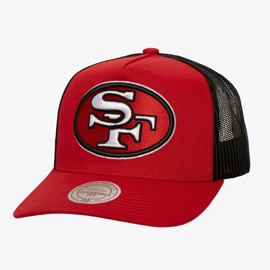 Бейсболка Mitchell & Ness Scarlet San Francisco 49ers Core Trucker Snapback Hat