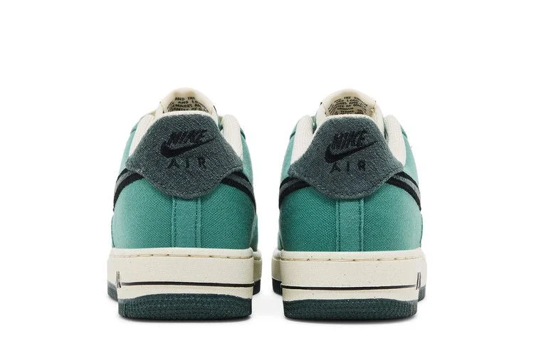 Кроссовки Nike Air Force 1 LV8 GS 'Notebook Doodle Pack - Vintage Green'