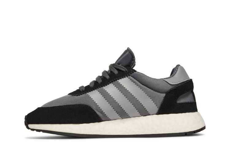 wmns-i-5923-grey-d97353_02