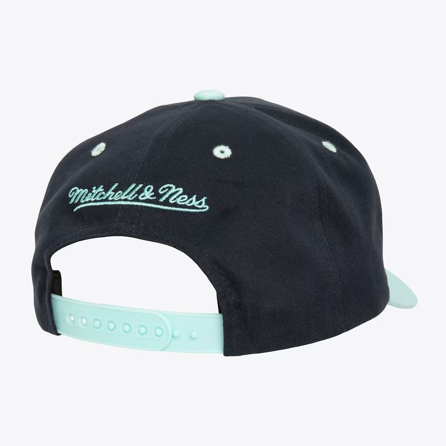 Бейсболка Mitchell & Ness Navy Seattle Kraken Script Arch Pro Pro Crown Snapback Hat