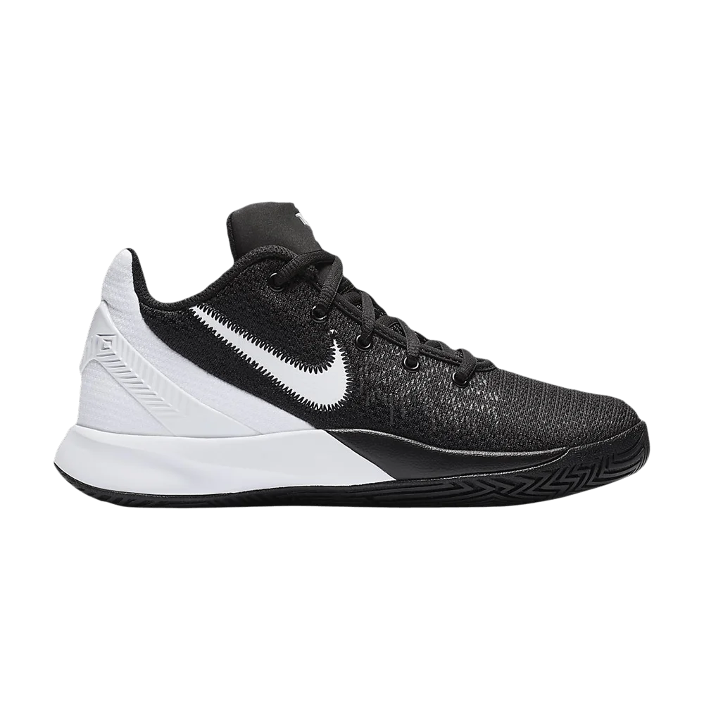Krossovki-Nike-Kyrie-Flytrap-2-GS-Black-White