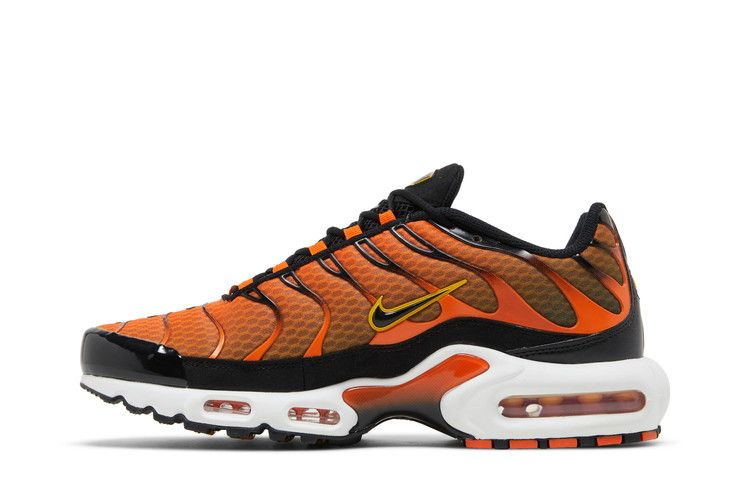 Кроссовки Nike Air Max Plus 'Safety Orange Black'