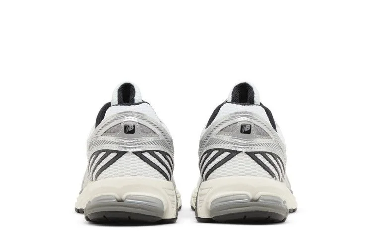 Krossovki-New-Balance-860v2-Milky-Way-Pack-Optic-White-5