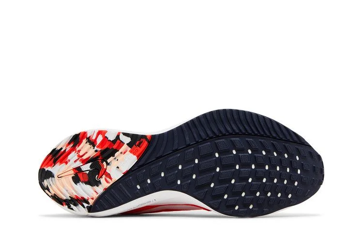 Кроссовки Nike Air Zoom Vomero 16 'Bright Crimson'