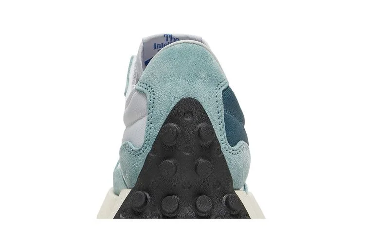 Кроссовки New Balance Wmns 327 'Storm Blue Deep Sky'