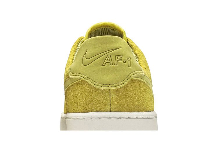 Кроссовки Nike Wmns Air Force 1 Sage Low 'Celery'