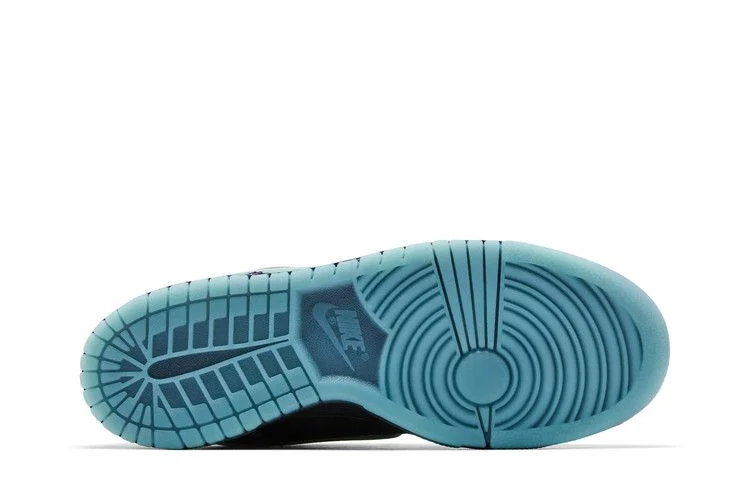Krossovki-Nike-Dunk-Low-LTD-Wizard-3