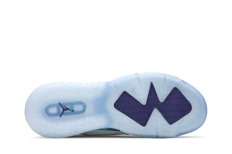 jordan-mars-270-grape-cd7070-135_03