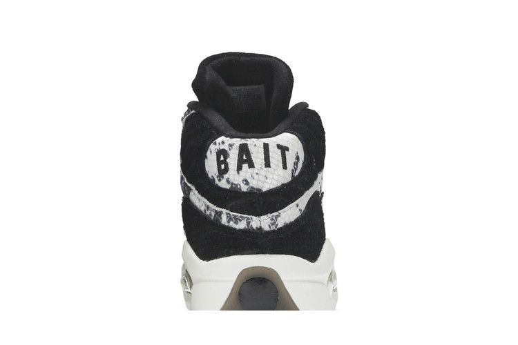 Кроссовки Reebok Bait x Question Mid 'Snake'
