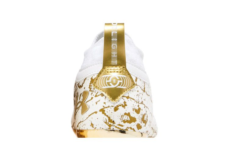 Кроссовки Under Armour Spotlight Lux Suede 2.0 'White Metallic Gold'