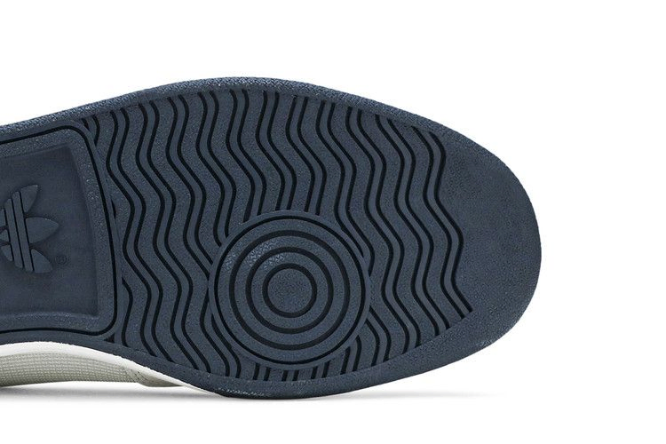 rod-laver-shoes-g99864_04