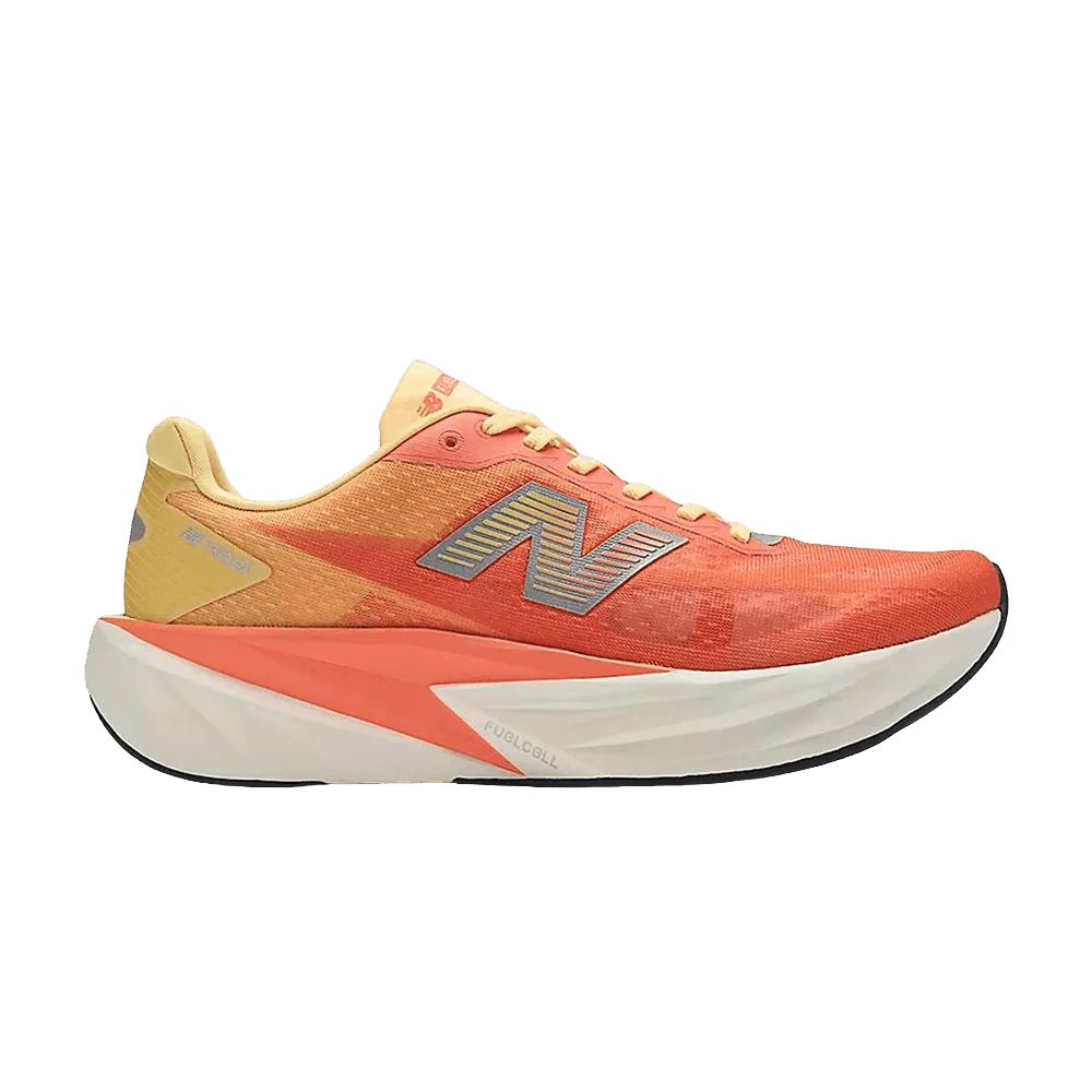 Кроссовки New Balance FuelCell Rebel v5 'Tangerine Heat'