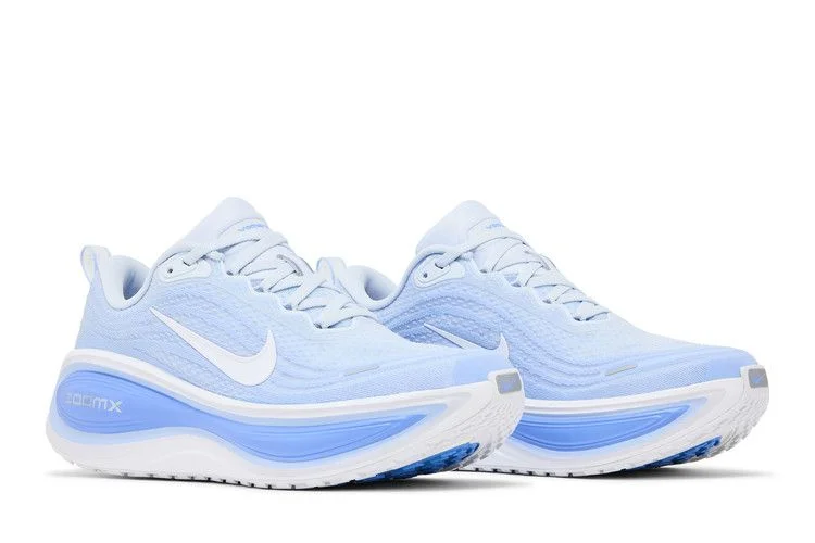 Krossovki-Nike-Wmns-Vomero-Plus-Football-Grey-Aluminum-7