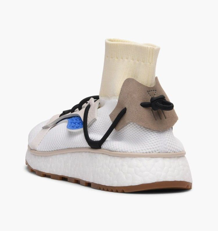 alexander-wang-x-aw-run-cm7827_02