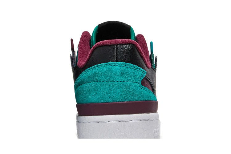 Кроссовки Adidas Forum Exhibit Low 'Black Victory Crimson'