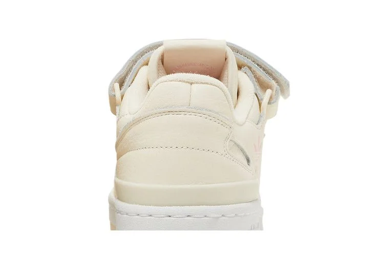 Krossovki-Adidas-Wmns-Forum-Low-Wonder-White-6
