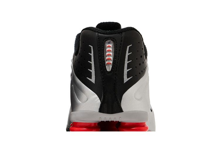 Кроссовки Nike Shox R4 OG 'Orange Twist'