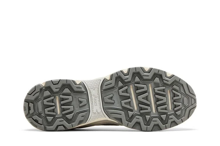 Кроссовки ASICS Gel Venture 6 'Clay Grey Cream'