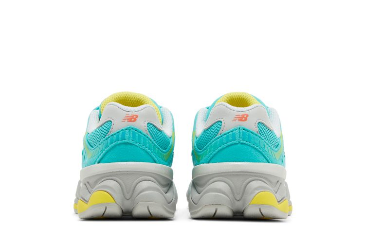 9060-toddler-cyan-burst-dtlr-exclusive-iv9060db_05