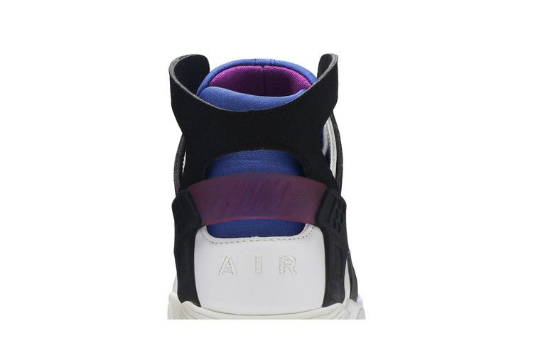air-flight-huarache-prm-qs-686203-100_06