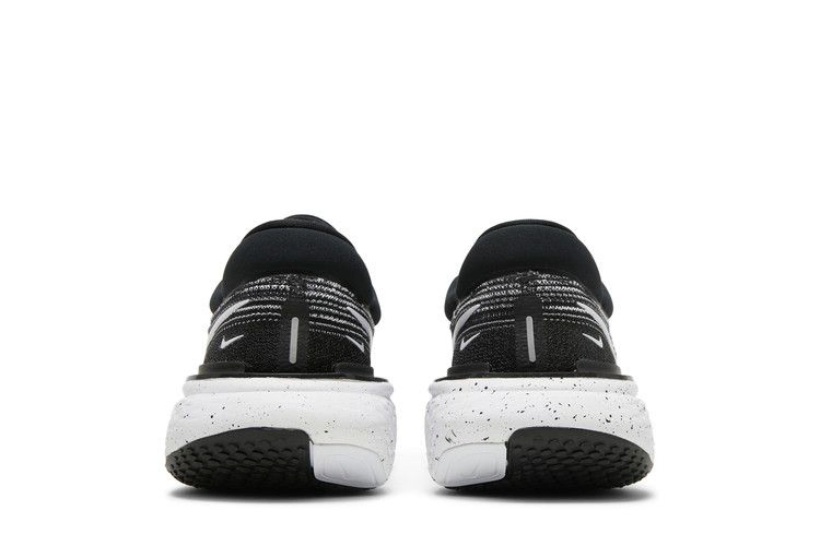 Кроссовки Nike ZoomX Invincible Run Flyknit 'Black White'