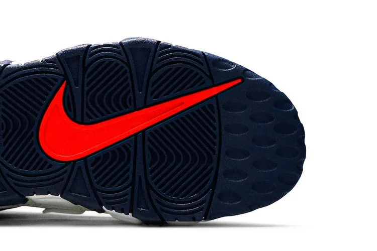 Krossovki-Nike-Air-More-Uptempo-GS-Red-Navy-Camo-4