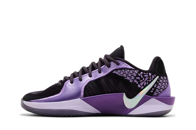 Krossovki-Nike-Wmns-Sabrina-2-EP-Court-Vision-2