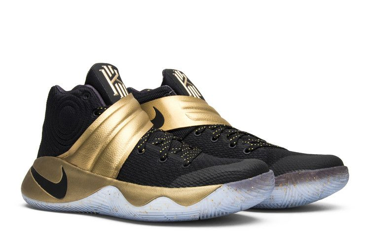kyrie-x-lebron-game-7-fifty-two-years-925432-900_16