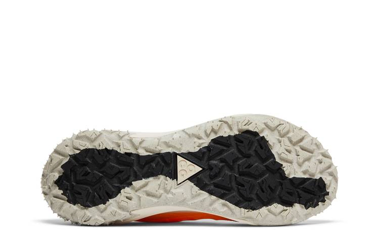Кроссовки Nike ACG Mountain Fly 2 Low 'Laser Orange'