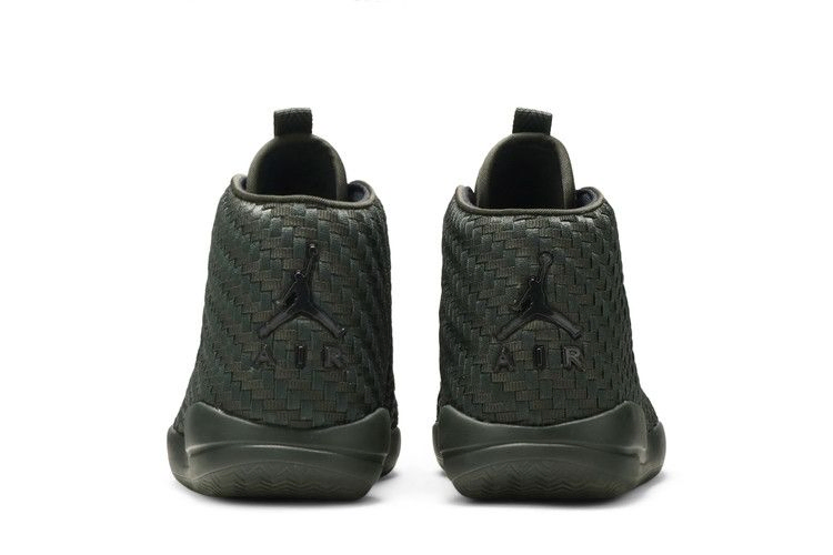 jordan-eclipse-chukka-881453-300_05
