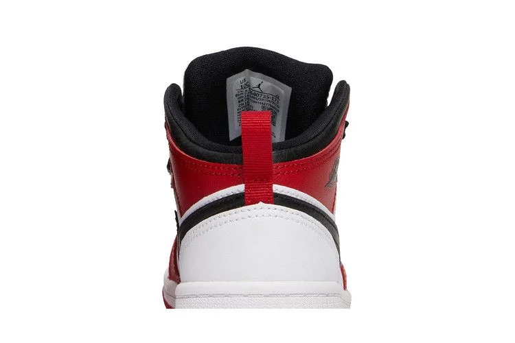 Кроссовки Air Jordan 1 Mid TD 'Chicago'