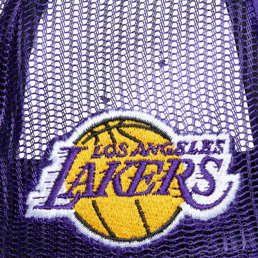 Бейсболка Mitchell & Ness Purple Los Angeles Lakers Satin Trucker Snapback Hat