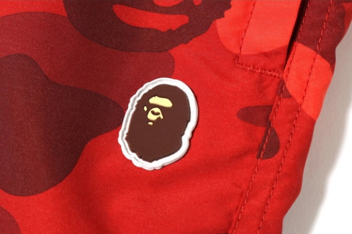 Спортивные шорты BAPE Color Camo Beach Shorts Red
