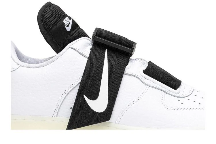 Krossovki-Nike-Air-Force-1-Low-Utility-QS-White-1