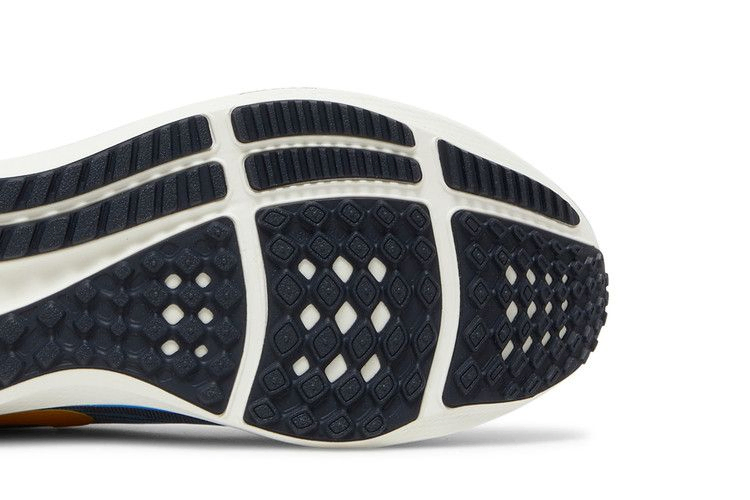 Кроссовки Nike Air Zoom Pegasus 39 Premium 'Obsidian Yellow'