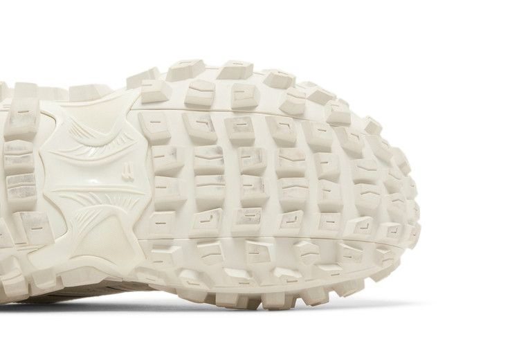 Кроссовки Balenciaga Defender Sneaker 'Light Beige'