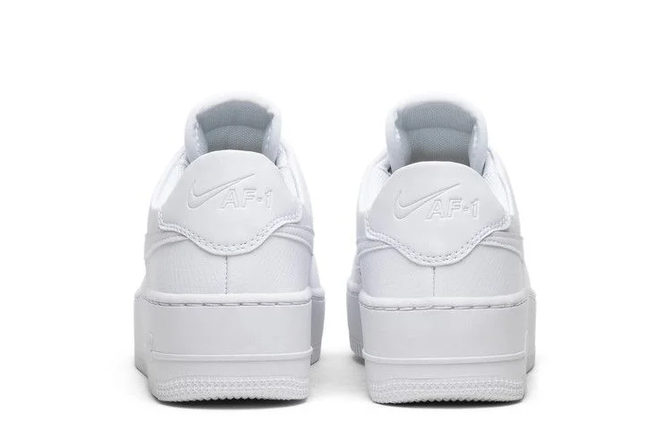 Кроссовки Nike Wmns Air Force 1 Sage Low 'Triple White'