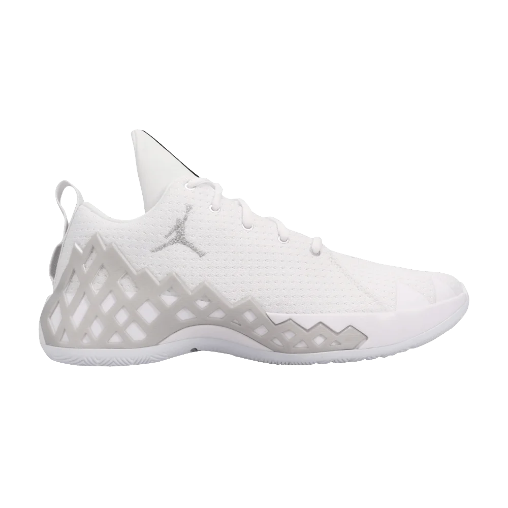 Krossovki-Air-Jordan-Jumpman-Diamond-Low-PF-White-Silver