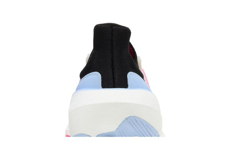 Кроссовки adidas Wmns UltraBoost Light 'Black Lucid Pink'