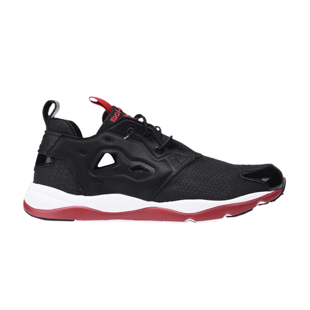 Krossovki-Reebok-FuryLite-Stage-Black-Flash-Red