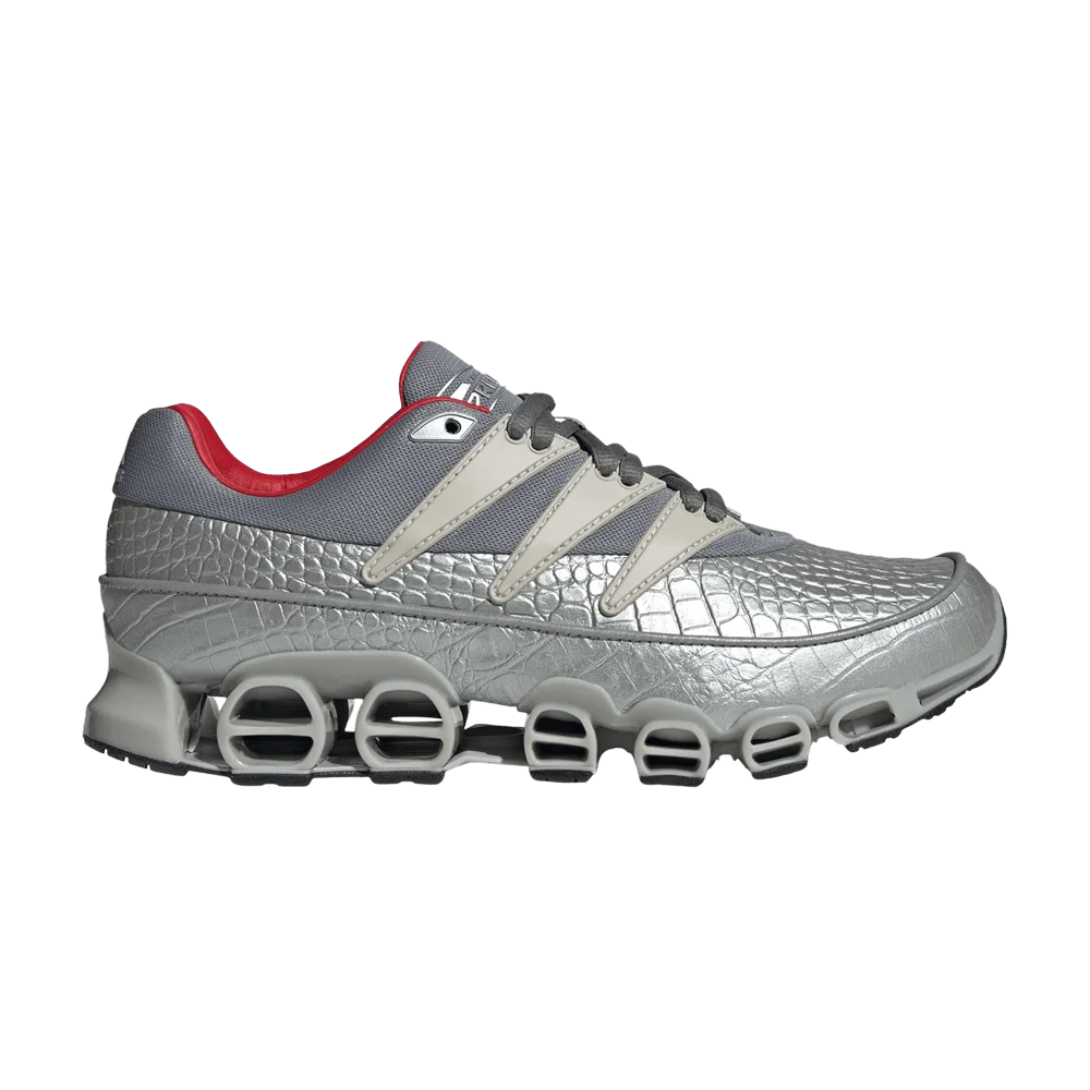 Krossovki-adidas-Predator-94-Megaride-Iron-Metallic-Grey-Core-Black
