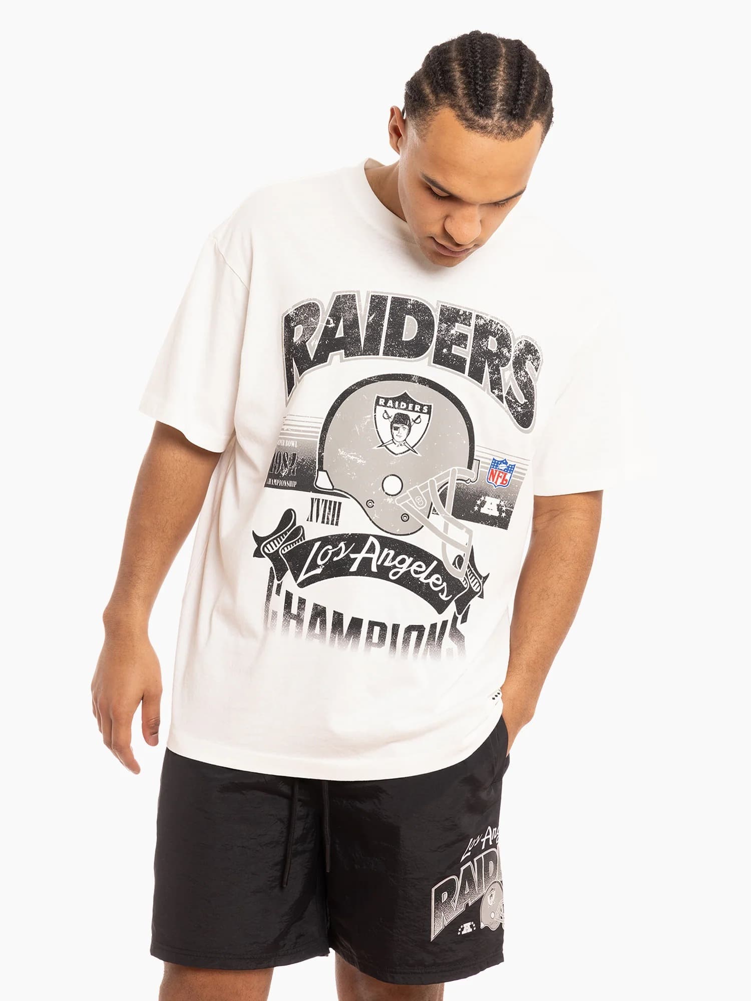 Футболка Mitchell & Ness Los Angeles Raiders Champions Vintage NFL T-Shirt