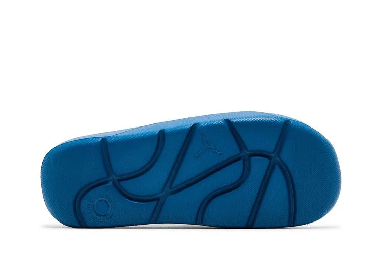Air-Jordan-Post-Slide-Industrial-Blue-3