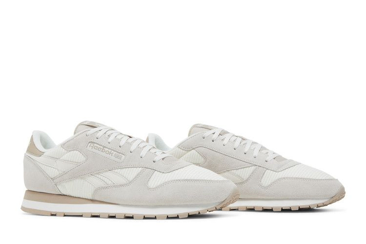 classic-leather-chalk-modern-beige-gy1523_07