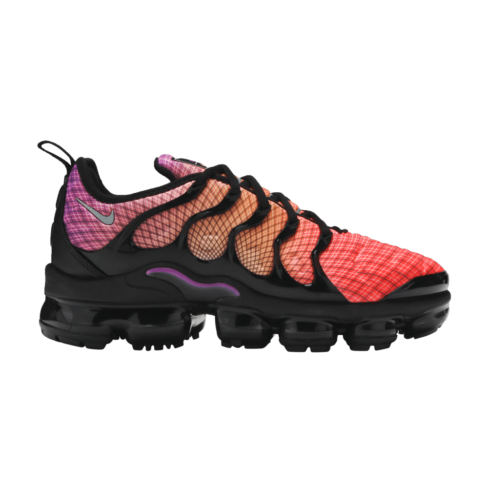 air-vapormax-plus-grid-sunset-924453-604