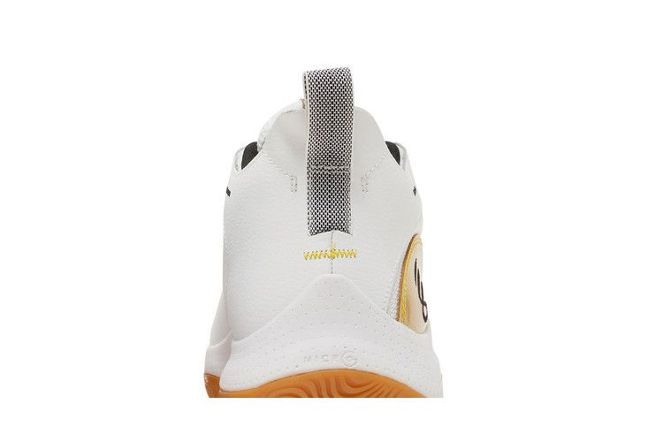 Кроссовки Under Armour 3Z5 NM 'White Metallic Gold'