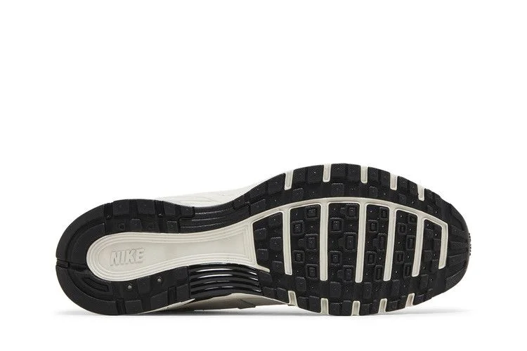 Krossovki-Nike-P-6000-Platinum-Tint-Black-3